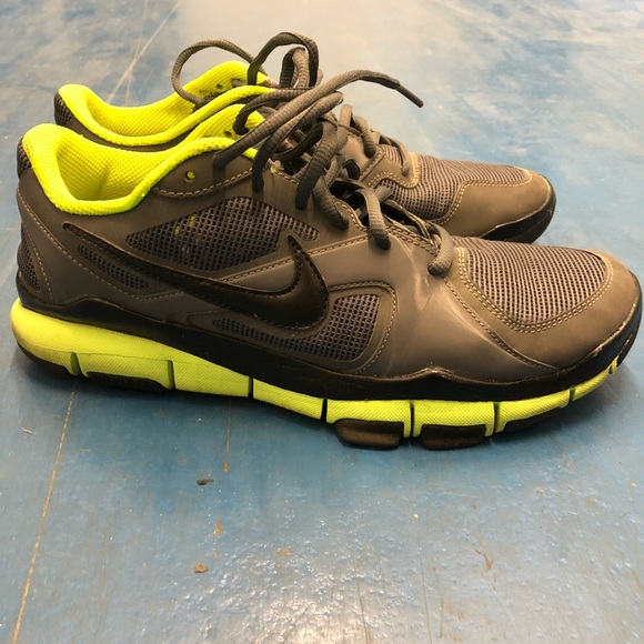 Nike Other - Nike sneakers.  Grey/yellow.  Size 9